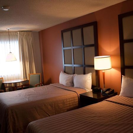 Motel La Siesta Saint-Lambert-Chambly Esterno foto